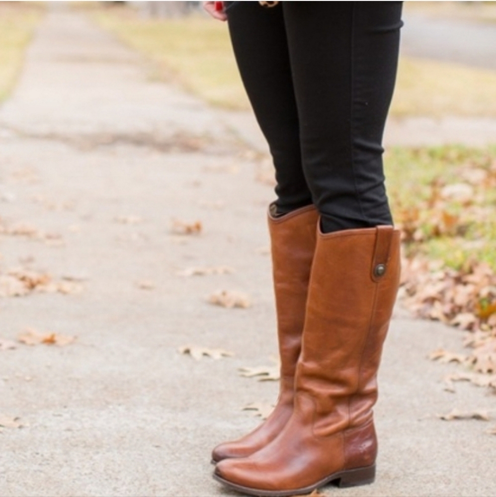 Western Chic Frye Leather Cognac Boots - Picture 11 of 11